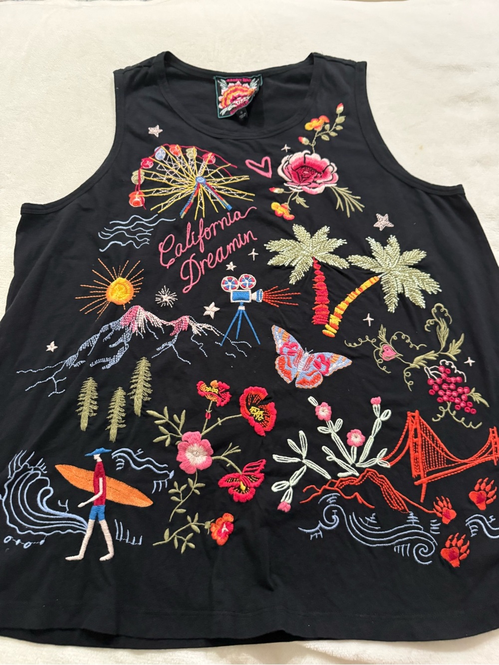 Johnny Was California Knit Tank Black with Colorful Embroidery Size Medium  D81